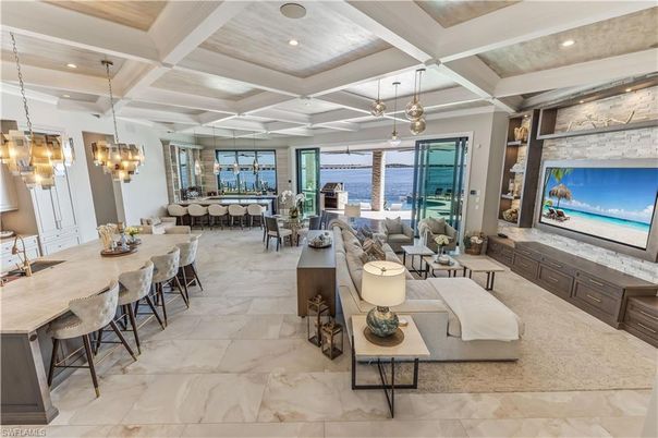Dining room, Interior, Living room, Marble, Pendant Lights, Recessed Lighting, Water