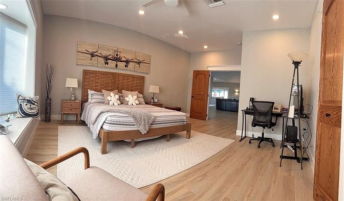 Bedroom, Home Office, Interior, Recessed Lighting, Wood Texture Flooring