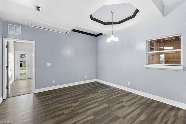 Empty room, Interior, Pendant Lights, Wood Texture Flooring
