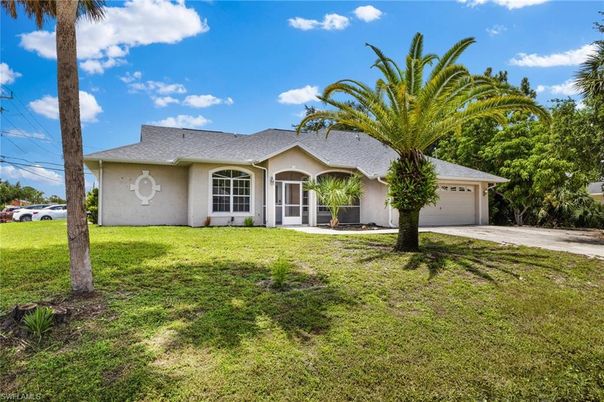 Attached, Backyard, Exterior, Facade, Ranch