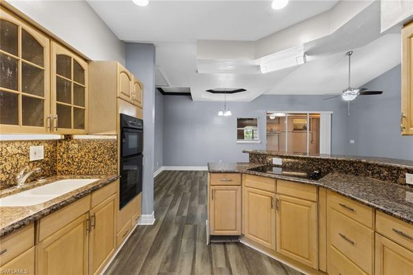 Interior, Kitchen, Pendant Lights, Recessed Lighting, Wood Texture Flooring