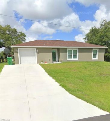 Attached, Backyard, Exterior, Facade, Ranch