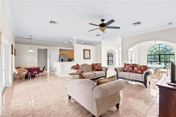 Dining room, Interior, Kitchen, Living room, Pendant Lights, Recessed Lighting