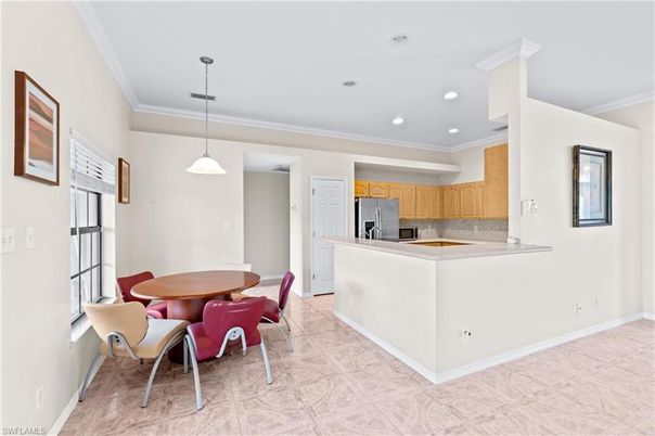 Dining room, Interior, Kitchen, Pendant Lights, Recessed Lighting
