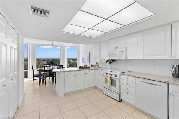 Dining room, Interior, Kitchen
