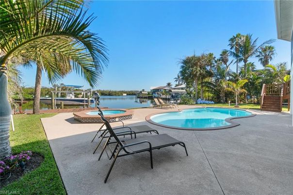 Exterior, Pool, Water