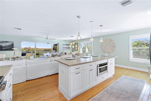Dining room, Interior, Kitchen, Living room, Pendant Lights, Wood Texture Flooring