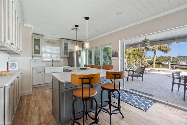 Interior, Kitchen, Pendant Lights, Recessed Lighting, Wood Texture Flooring