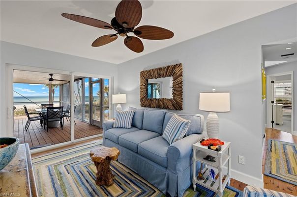 Dining room, Interior, Living room, Wood Texture Flooring