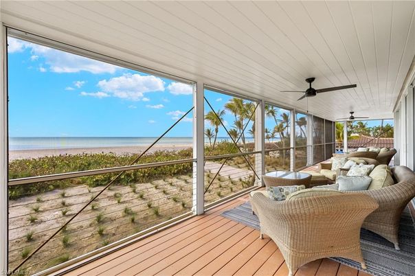 Interior, Sun Room, Water, Wood Texture Flooring