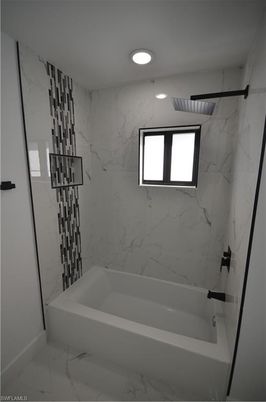 Bathroom, Interior, Marble, Marble Walls, Recessed Lighting