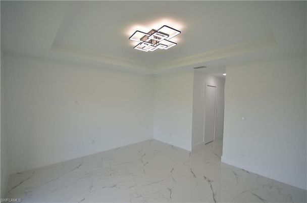 Empty room, Interior, Marble