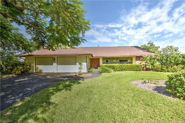 Attached, Backyard, Exterior, Facade, Ranch