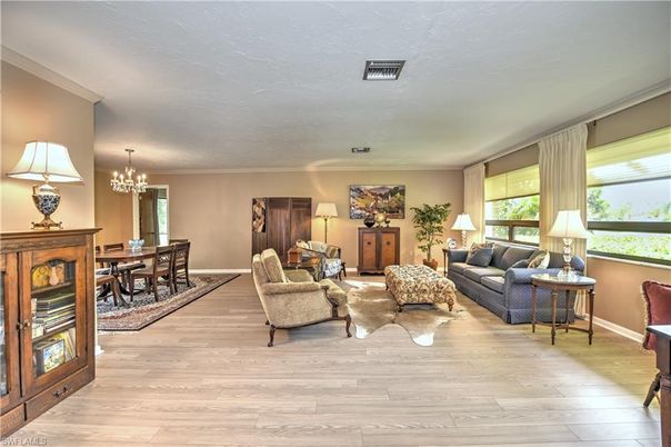 Chandelier, Dining room, Interior, Living room, Wood Texture Flooring
