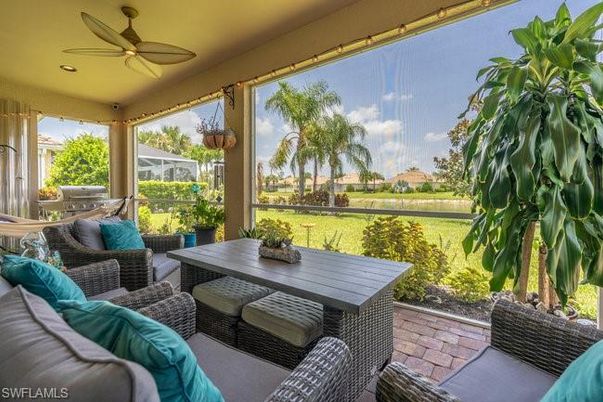Exterior, Sun Room