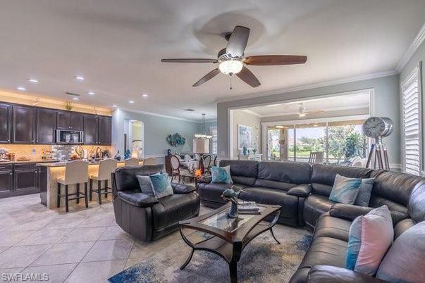 Dining room, Interior, Kitchen, Living room, Recessed Lighting