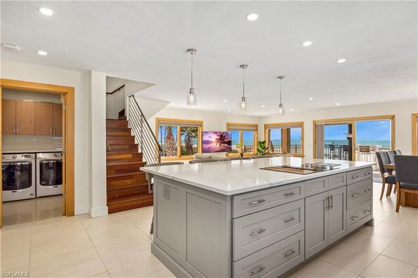 Interior, Kitchen, Pendant Lights, Recessed Lighting
