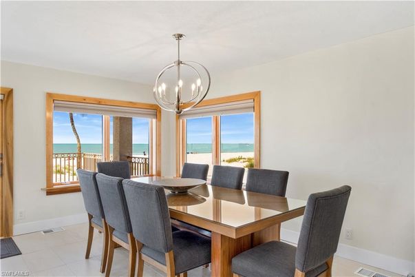 Dining room, Interior, Pendant Lights, Water