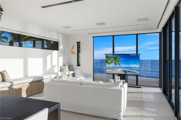 Interior, Living room, Recessed Lighting, Water
