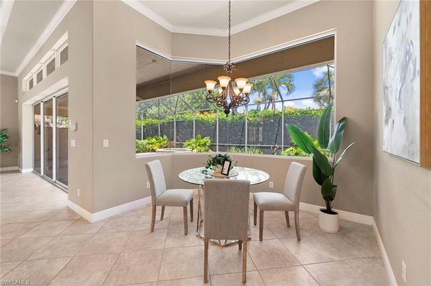 Chandelier, Dining room, Interior, Sun Room