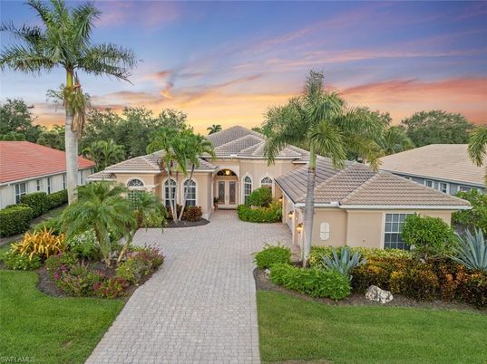 Backyard, Exterior, Facade, Mediterranean