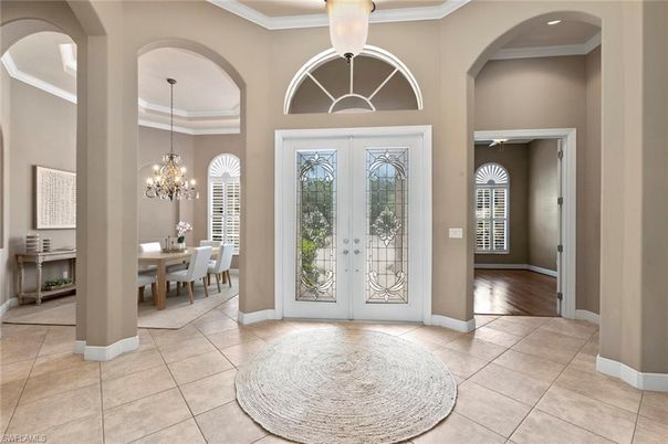 Chandelier, Dining room, Interior, Recessed Lighting