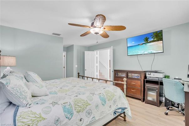 Bedroom, Home Office, Interior, Wood Texture Flooring