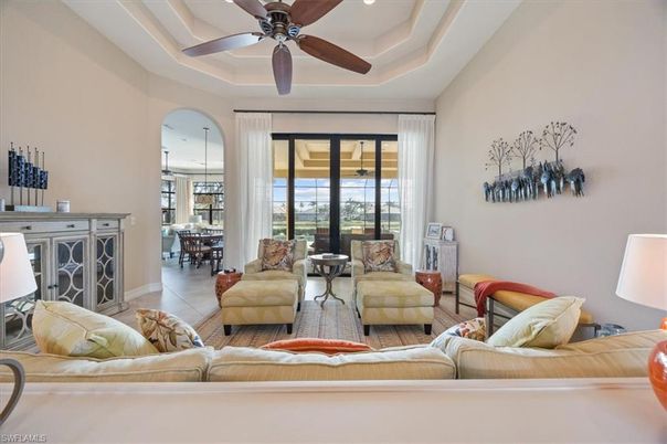 Dining room, Interior, Living room, Recessed Lighting
