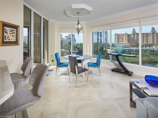 Dining room, Interior, Pendant Lights