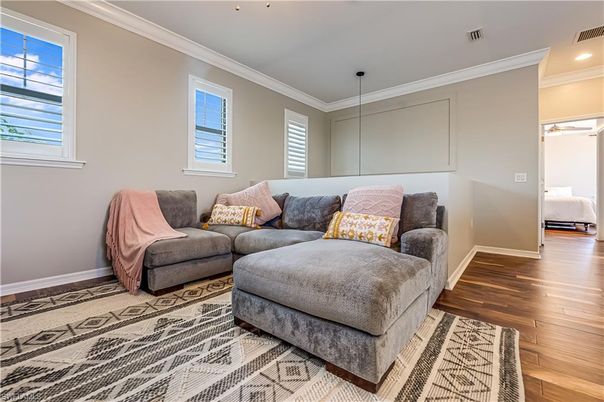 Interior, Living room, Pendant Lights, Recessed Lighting, Wood Texture Flooring