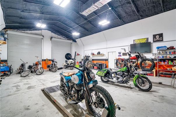 Garage, Interior, Recessed Lighting