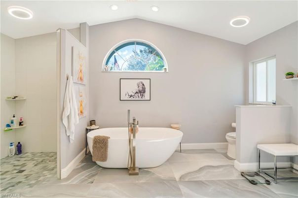 Bathroom, Free Standing Baths, Interior, Marble, Recessed Lighting