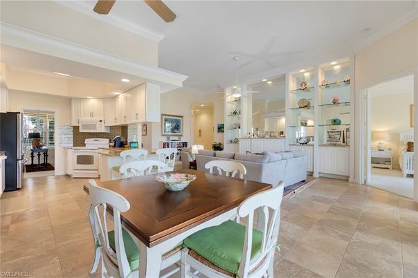 Dining room, Interior, Kitchen, Living room, Pendant Lights, Recessed Lighting