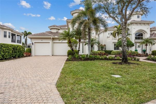 Attached, Backyard, Exterior, Facade, Mediterranean