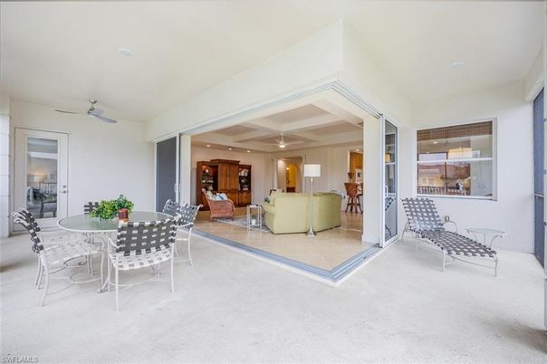 Dining room, Interior, Living room, Recessed Lighting