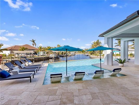 Exterior, Lake, Pool