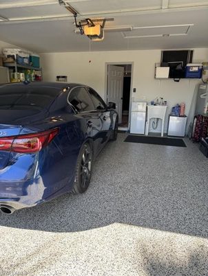 Garage, Interior