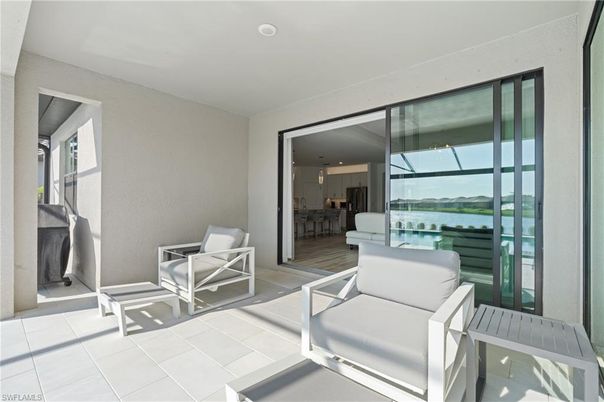 Interior, Recessed Lighting, Water
