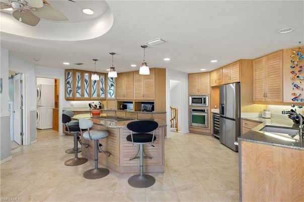 Interior, Kitchen, Pendant Lights, Recessed Lighting, Stainless Steel Appliances
