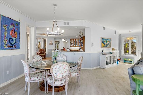 Chandelier, Dining room, Interior, Pendant Lights, Wood Texture Flooring