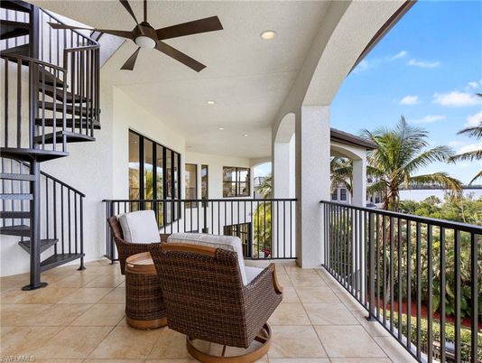 Exterior, Recessed Lighting