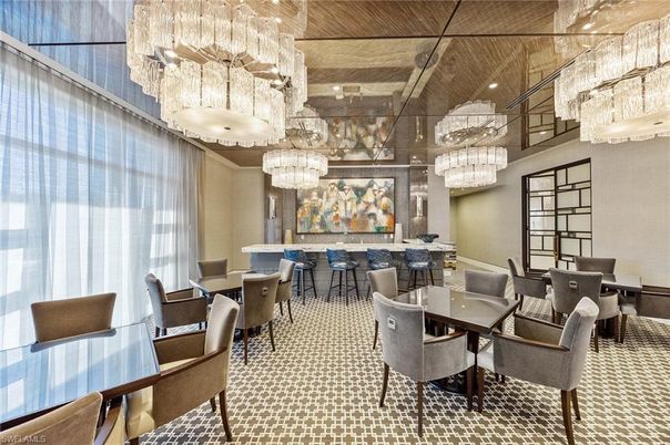 Chandelier, Dining room, Interior, Recessed Lighting, Wooden Ceilings