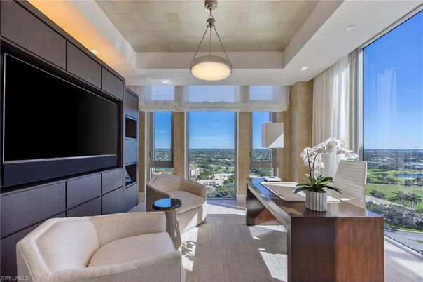 Interior, Living room, Pendant Lights, Recessed Lighting