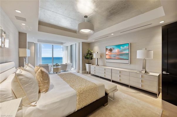 Bedroom, Interior, Recessed Lighting, Water, Wood Texture Flooring