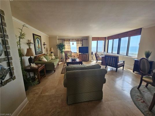 Interior, Living room, Water