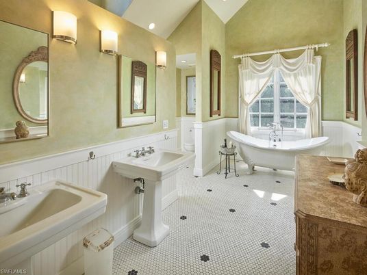 Bathroom, Dual Sink Vanities, Free Standing Baths, Interior, Recessed Lighting