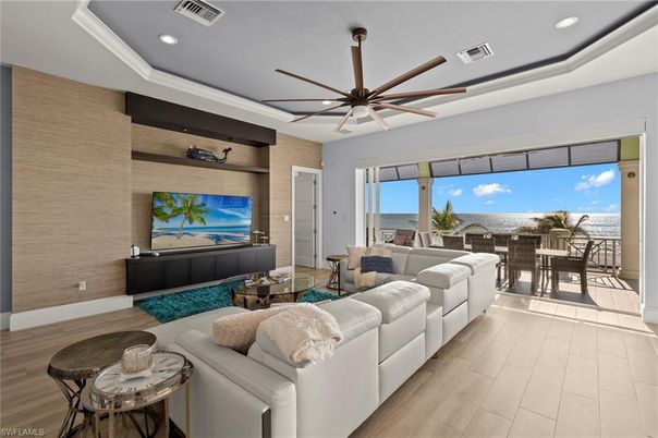 Interior, Living room, Recessed Lighting, Water, Wood Texture Flooring