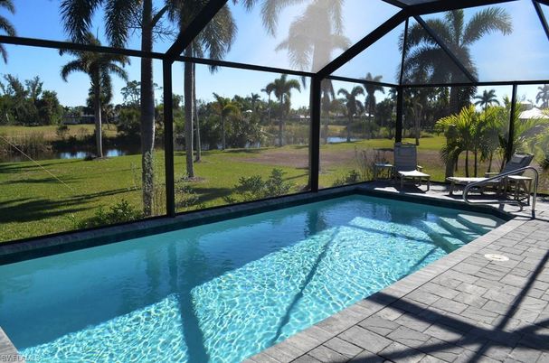 Glass Ceilings, Interior, Pool, Sun Room, Water