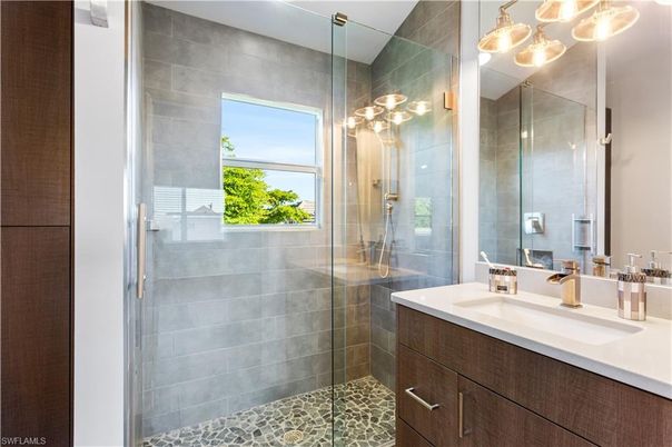 Bathroom, Glass Shower, Interior