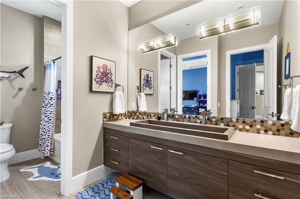 Bathroom, Dual Sink Vanities, Interior, Wood Texture Flooring